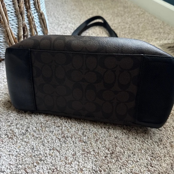 Coach Zip Top Tote Bag In Signature Canvas Black/Walnut/Gold 
Style code -F34603 - Picture 11 of 14